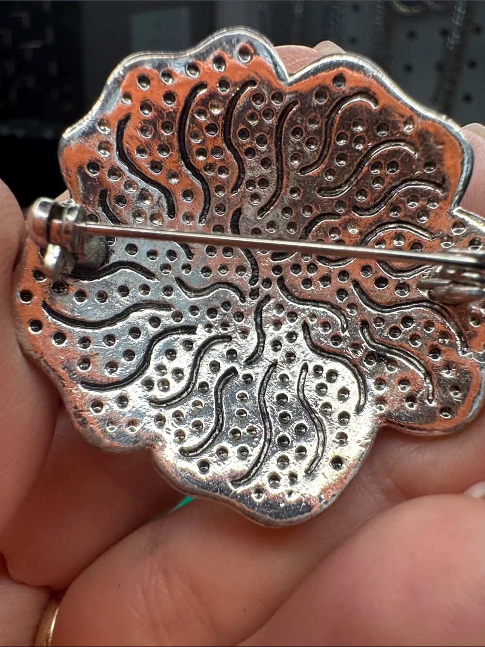 Vintage 1990’s Flower Brooch